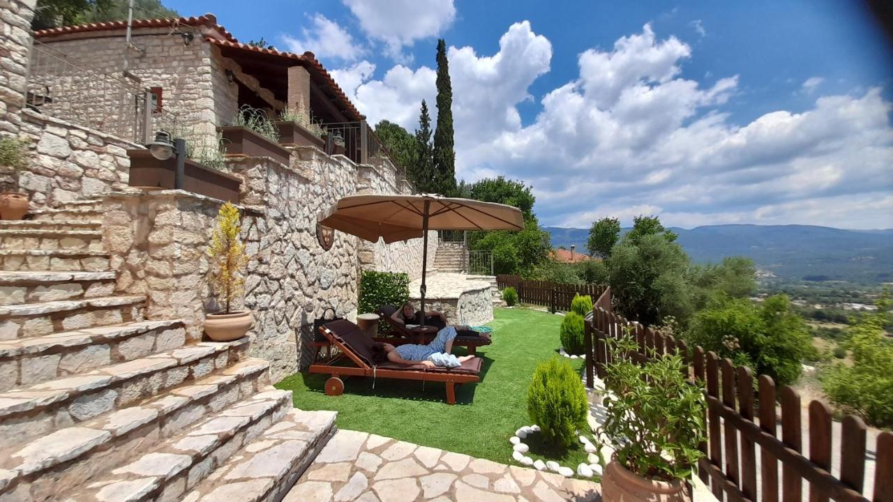Petra Thea Villa Karítaina Dış mekan fotoğraf